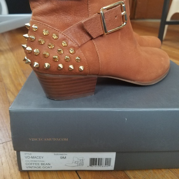 Vince Camuto Macey Stud Ankle Bootie - Picture 6 of 6